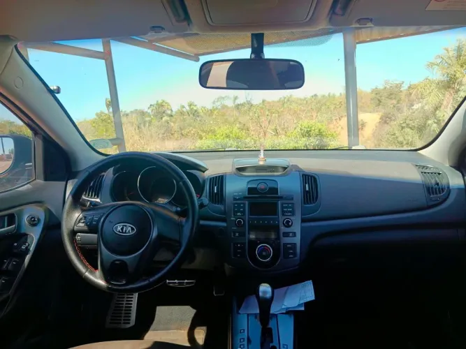 Kia Motors Cerato 1.6 16V Aut. 2010