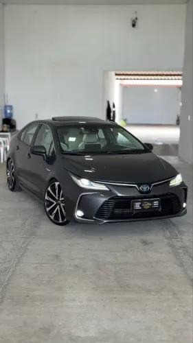 Toyota Corolla Altis Prem. Hybrid 1.8 Flex AUT 2023