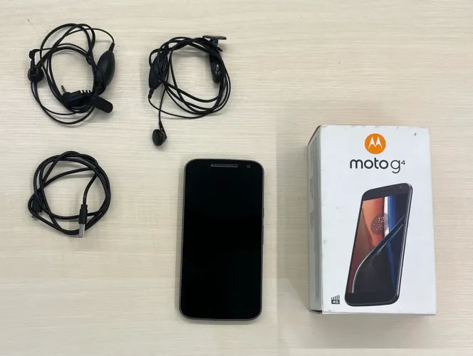 Motorola Moto G4 XT1626 4G - Desbloqueado - Preto