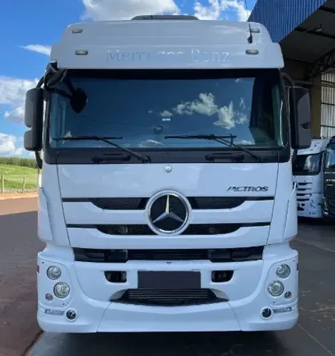 Mercedes-Benz 2651 AXO 2017.Cavalo Mecânico