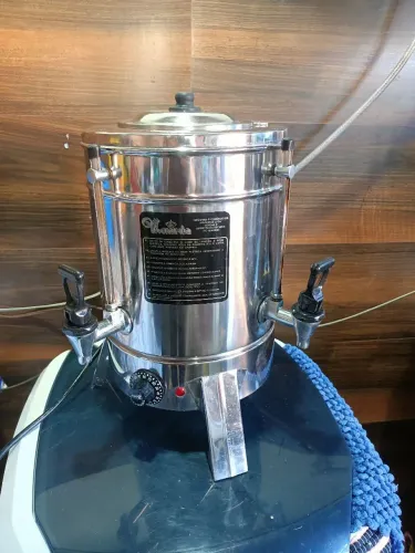 Cafeteira elétrica profissional monarca