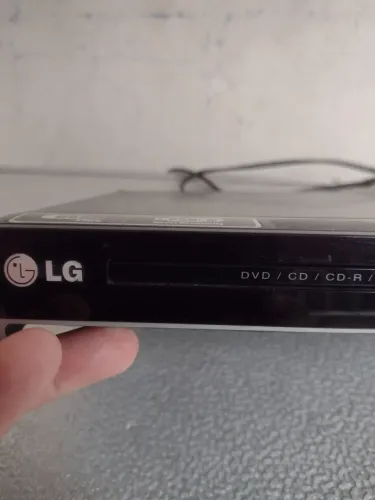 Dvd play LG. Com karaokê.