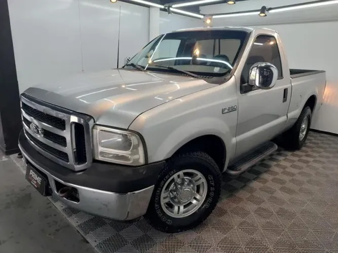 Ford F-250 XLT 3.9 4X2 Diesel TB 2010