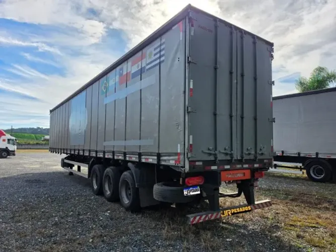 carreta bau sider ano 2022 facchini 15m com 12 pneus