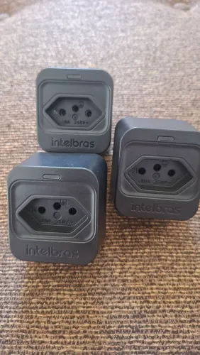 Dispositivo de Proteção Elétrica Intelbras EPS 301 preto