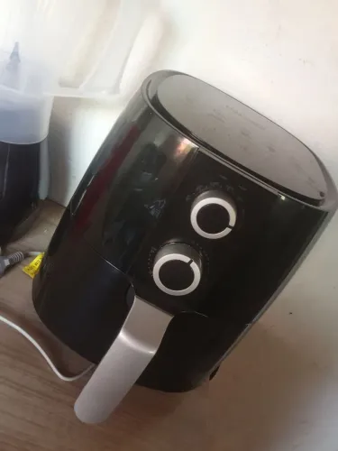 Vende-se Airfryer,em bom estado,motivo de venda não uso mais.