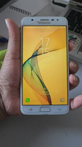 J7 Prime Branco