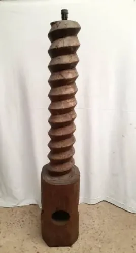 Parafuso de engenho mais de 70 anos