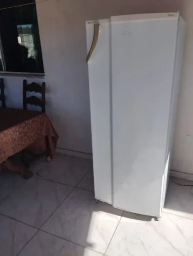 Vendo geladeira Dako em Betim