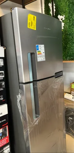 Geladeira Brastemp Frost Free 375L Inox BRM44HK 220V - Peça de mostruário