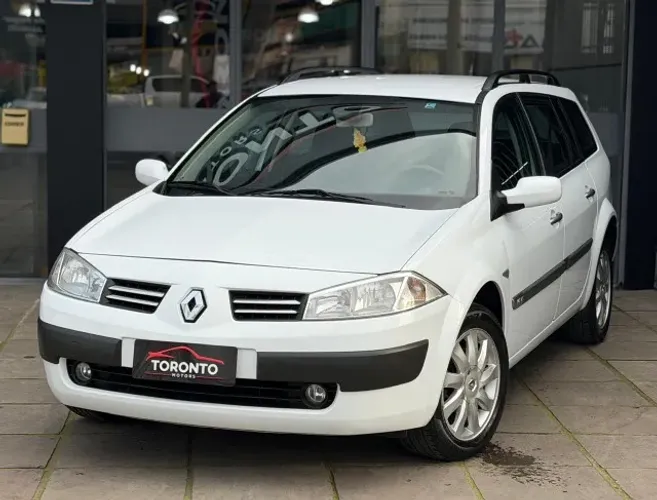 Renault Megane Grand Tour Dynam. Hi-flex 1.6 16V 2013