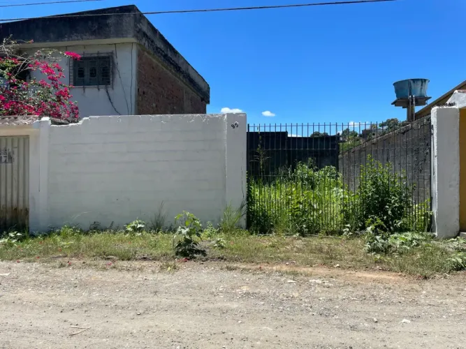 Terreno à venda em Jaboatão. Aceita financiamento!