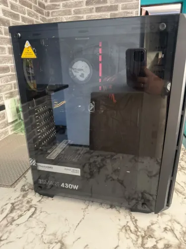 Gabinete gamer com 3 fans