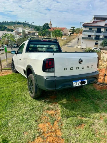 Volkswagen Saveiro Robust 1.6 Total Flex 16V 2024