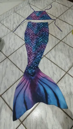 Roupa de Sereia com Nadadeira