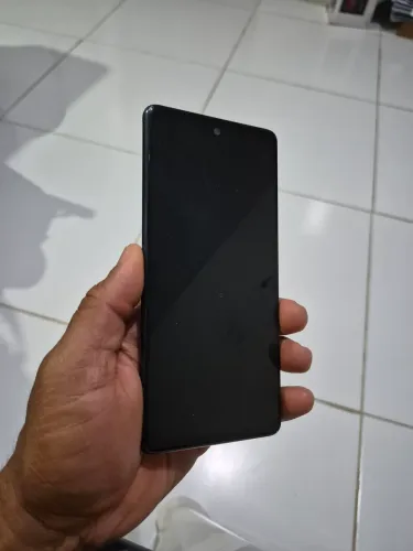 Celular samsung S20 fe em perfeito estado