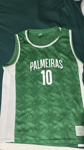 Regata palmeiras verde tamanho g, usada poucas vezes