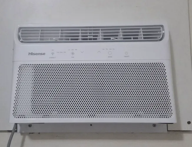 Ar-Condicionado de Janela Hisense - 10.000 BTUs Frio Branco - 110V