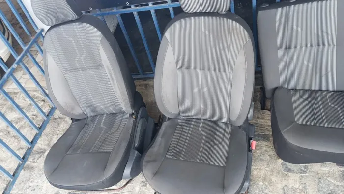 Rar de banco novo do logan sandero 2014 Até o 2017