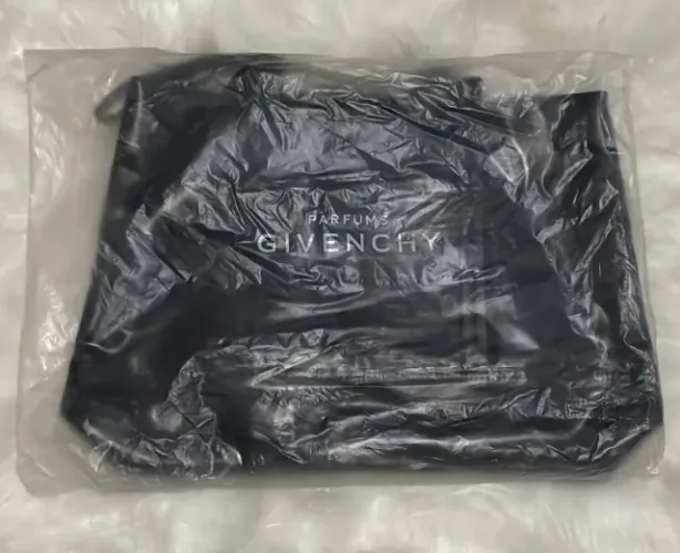 BOLSA  GIVENCHAY  PARFUMS TOTE BAG DE COURO VERNIZ ORIGINAL