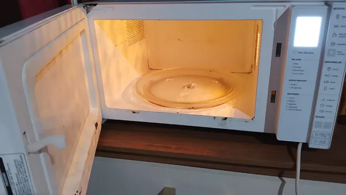 Vendo Microondas Brastemp 21 litros