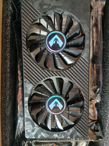 RX 580 8GB COM DEFEITO!!! LIGA MAIS NÃO DA IMAGEM