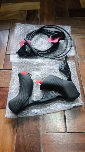 "STI" Alavancas SRAM Original New RIVAL AXS com Freios