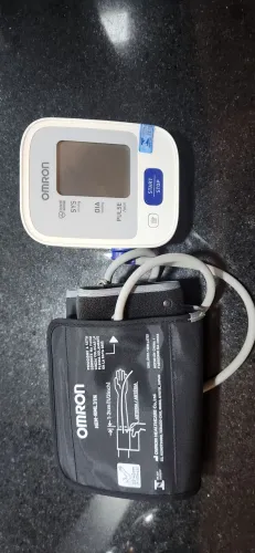 Medidor de Pressão Omron Hem7122