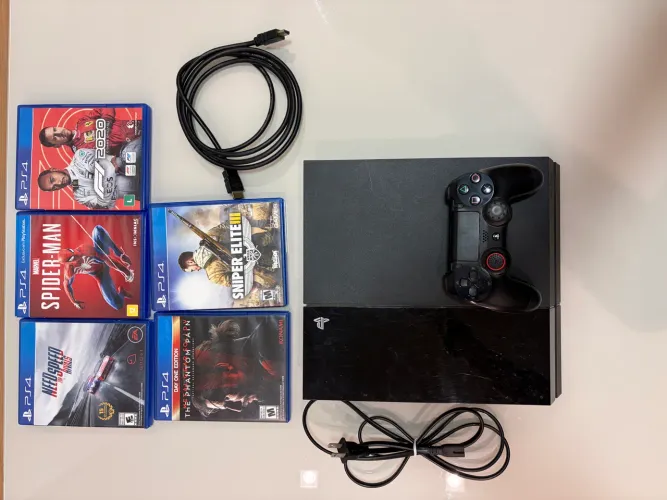 PS4 CUH-1011A + Controle + 5 Jogos Originais | Completo