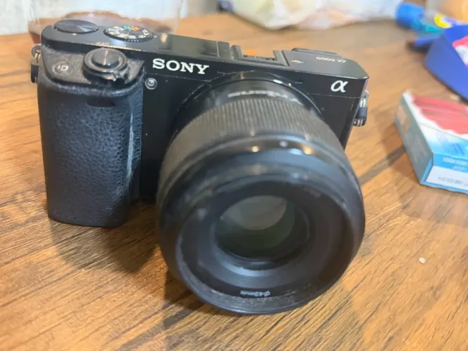 Sony aA6000