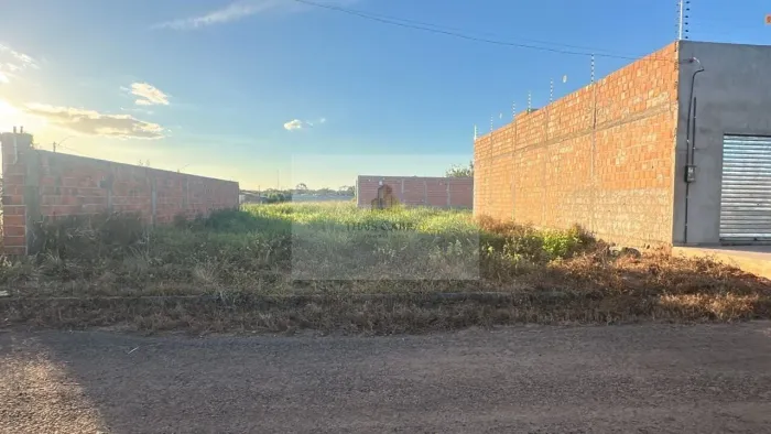 Terreno à venda no bairro Centro - Governador Edison Lobão/MA