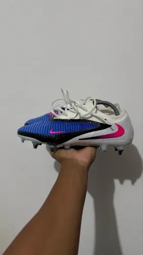 Chuteira Nike Phantom 6 SG elite - profissional 
