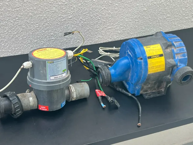 Motobomba Sylent para hidromassagem/spa + pressurizador automático.