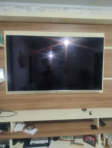 Tv LG de 65 polegadas modelo 7520