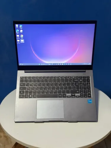 Notebook Samsung Book - i3 11ªGth 8Gb SSD 256Gb | Aceito cartão 