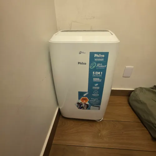 Ar-Condicionado Portátil Philco 12000 BTUs Quente/Frio PAC12000QF5