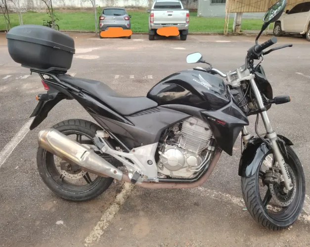 Moto cb 300