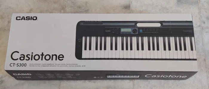 Teclado Casio Ct-s300 61 Teclas + Banqueta + Suporte + Pedal