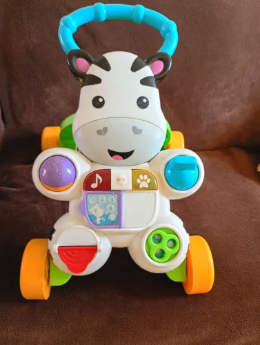 Vendo andador da Fisher Price com luzes e som 