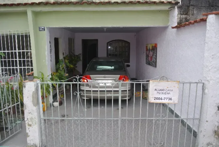 Casa Aconchegante Lindo Parque ! Ar Split Luz Valor Fixo ! R$ 650,00 + taxas