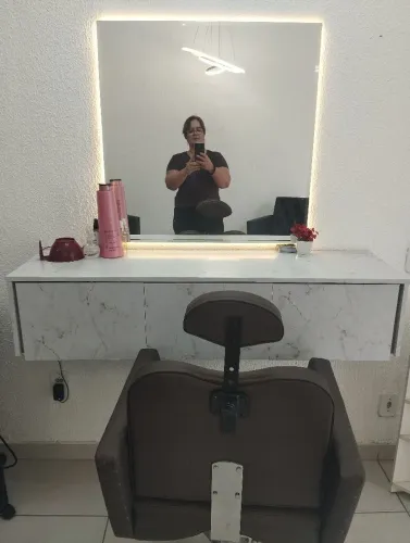 Bancada com espelho