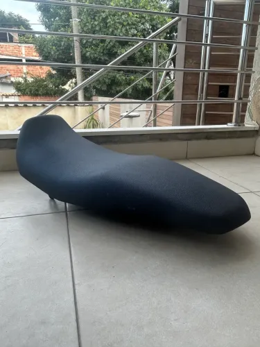 Banco de Fan 150 Preto 