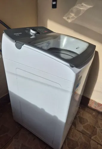 ?Máquina de Lavar Brastemp 13kg - Excelente Estado e Muito Econômica!