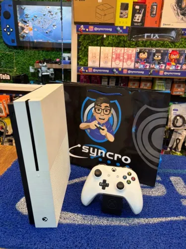 ? XBOX ONE S BRANCO 1TB + CONTROLE
