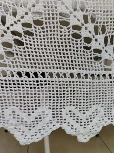 Colcha de solteiro ou toalha de mesa branca de coração 