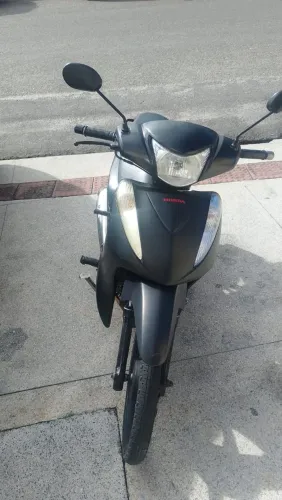HONDA BIZ 125 ES