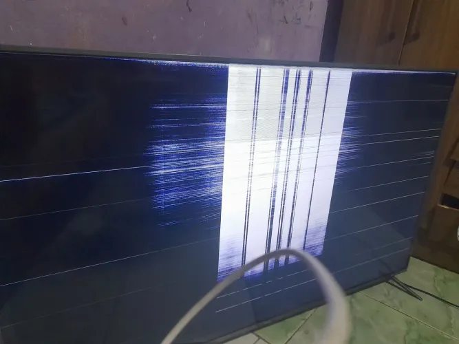 Tv com desfeito