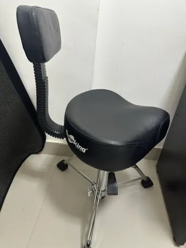 Banco Spanking com encosto - Bateria