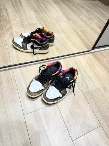 Air Jordan Low 42