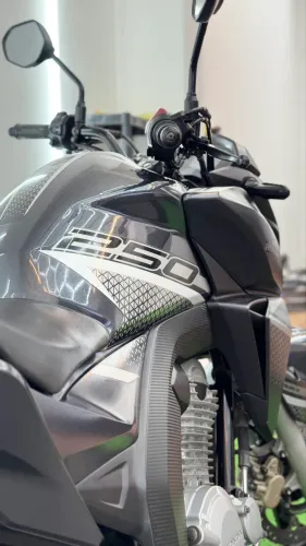 Twister 250cc - Vitrificada